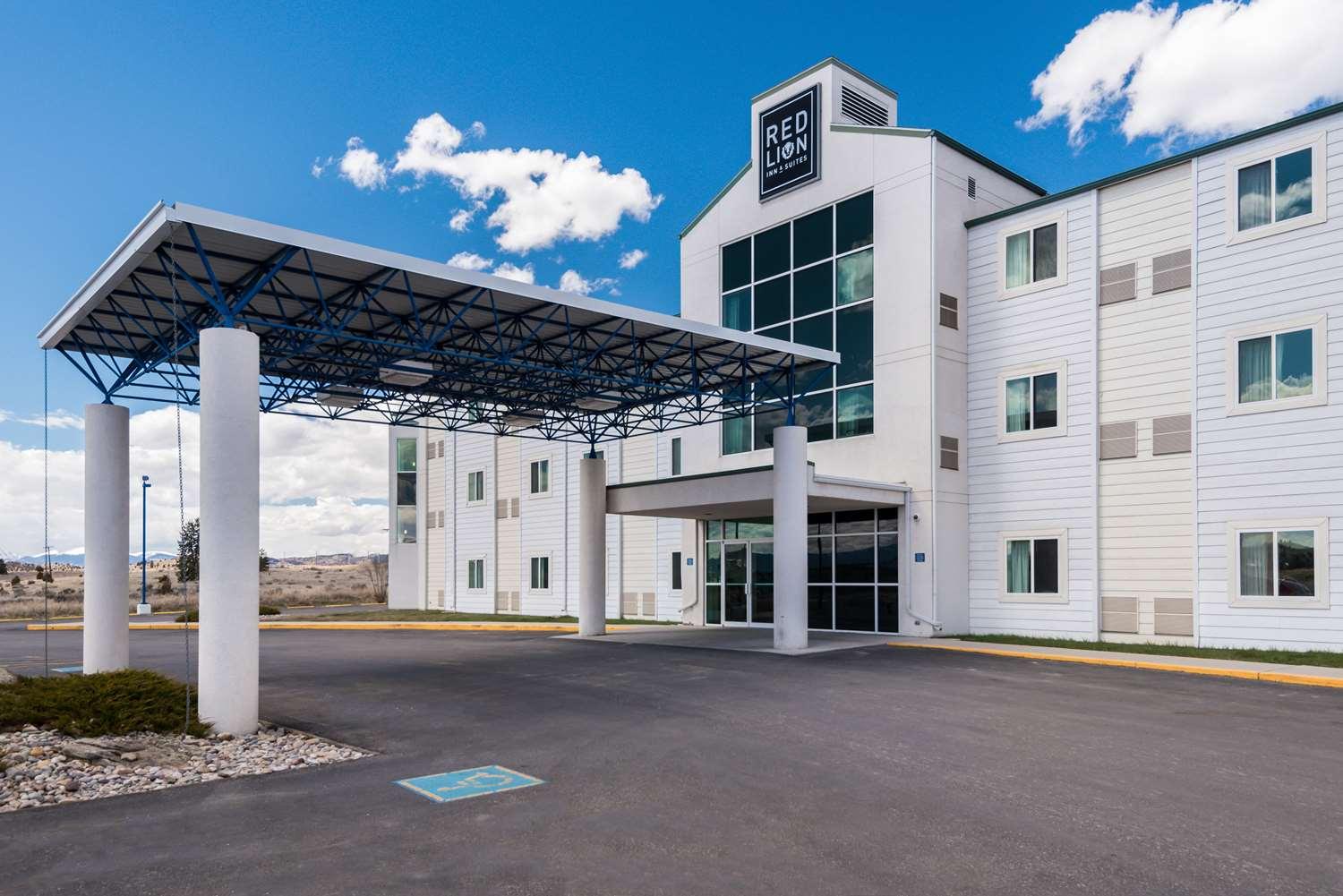 Red Lion Inn & Suites Butte Esterno foto