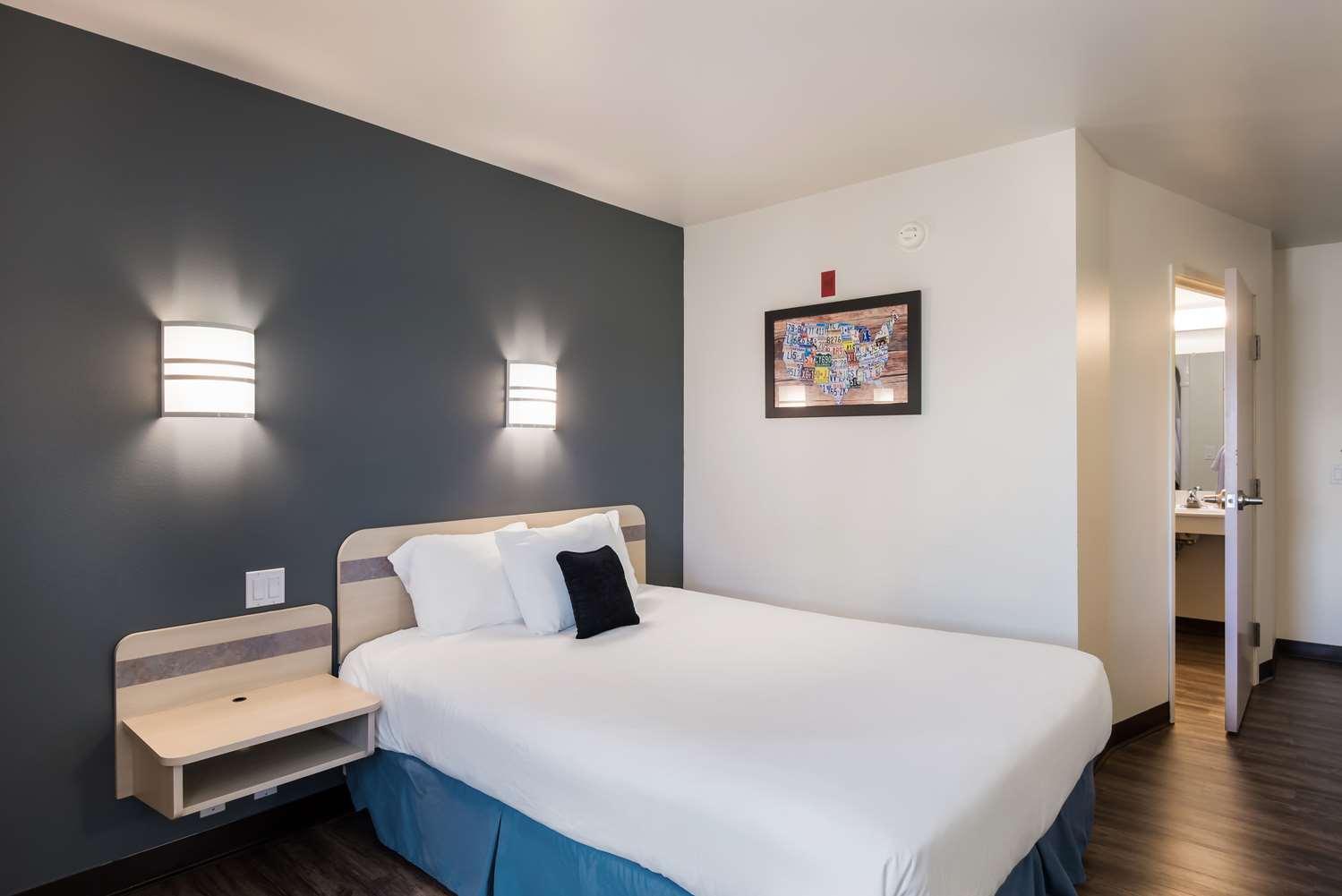 Red Lion Inn & Suites Butte Esterno foto